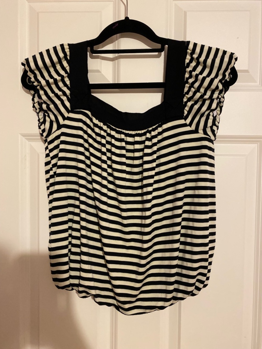 Max Studio black and white striped slouch sleeve blouse, size small.